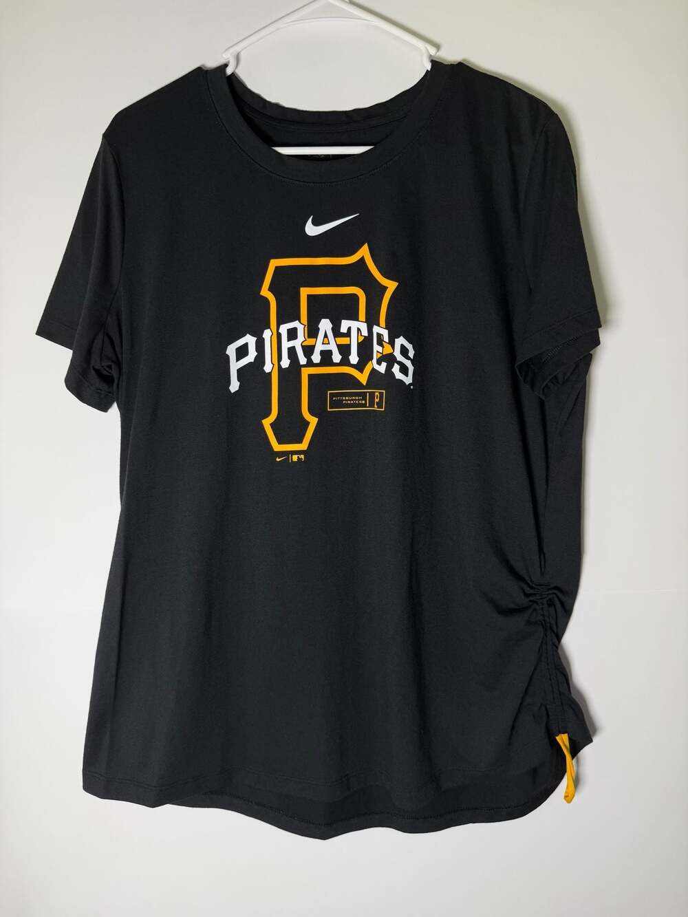 Nike Pittsburgh Pirates Authentic Collection Early Work Women's Dri-FIT T-Shirt